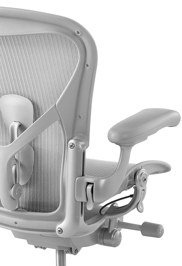 Кресло Herman Miller Aeron